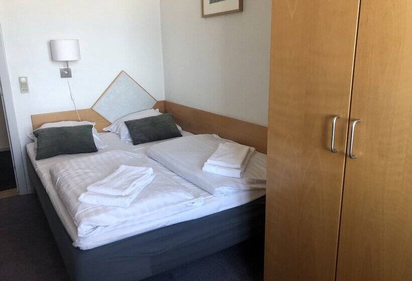 Номер Стандарт, Løgstør Badehotel Hotel Du Nord