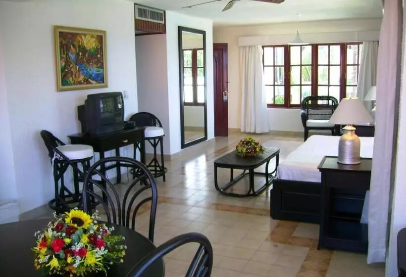 سوییت, Sosua By The Sea