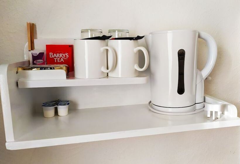 스탠다드 트리플 룸, Ashley