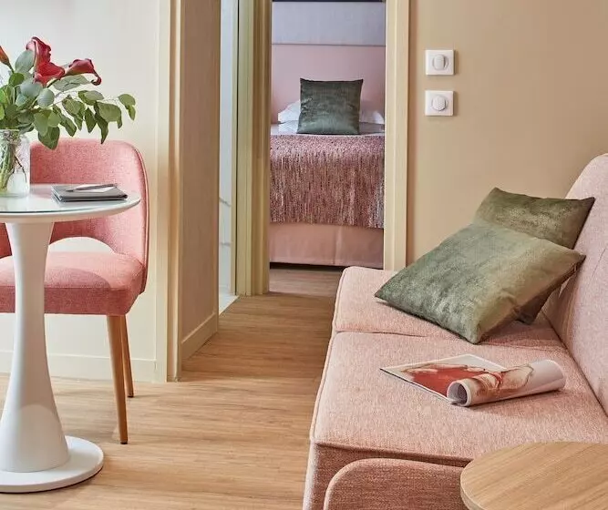 Suite, Atmospheres