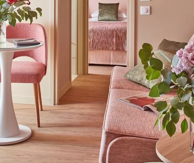 Suite, Atmospheres