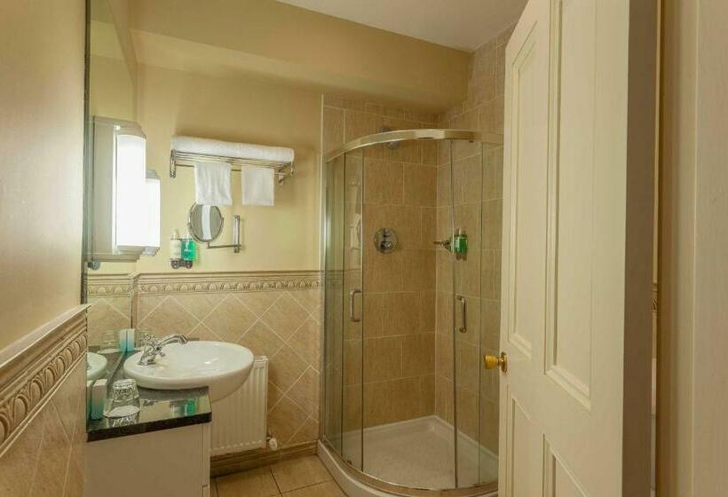 Номер Superior, Ballyseede Castle