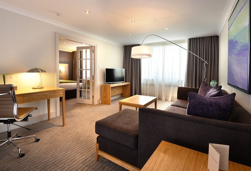 주니어 스위트, Clayton Hotel Burlington Road