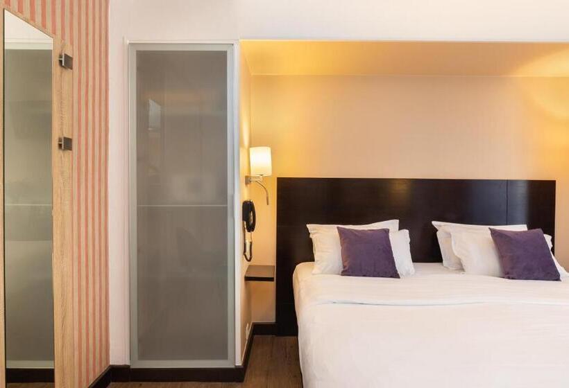 デラックスルーム, Florence Nice