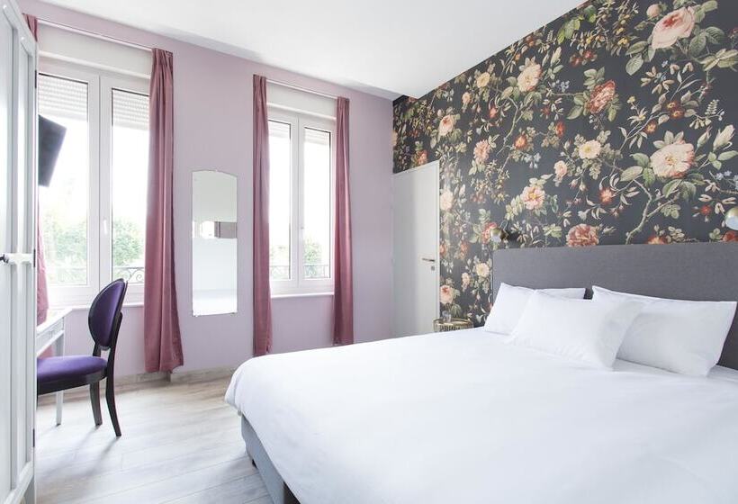 Номер Стандарт, Hôtel D Angleterre