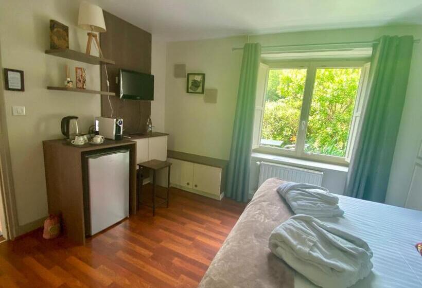 Номер Комфорт, Les Moulins Du Duc écolodge