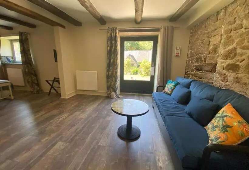 Juniorsviitti, Les Moulins Du Duc écolodge