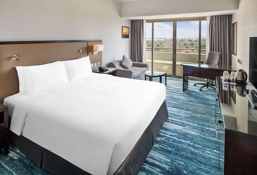 اتاق استاندارد, Radisson Blu Hotel & Resort, Al Ain