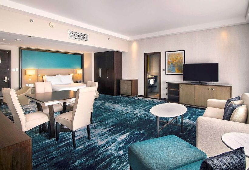 سوییت جونیور, Radisson Blu Hotel & Resort, Al Ain