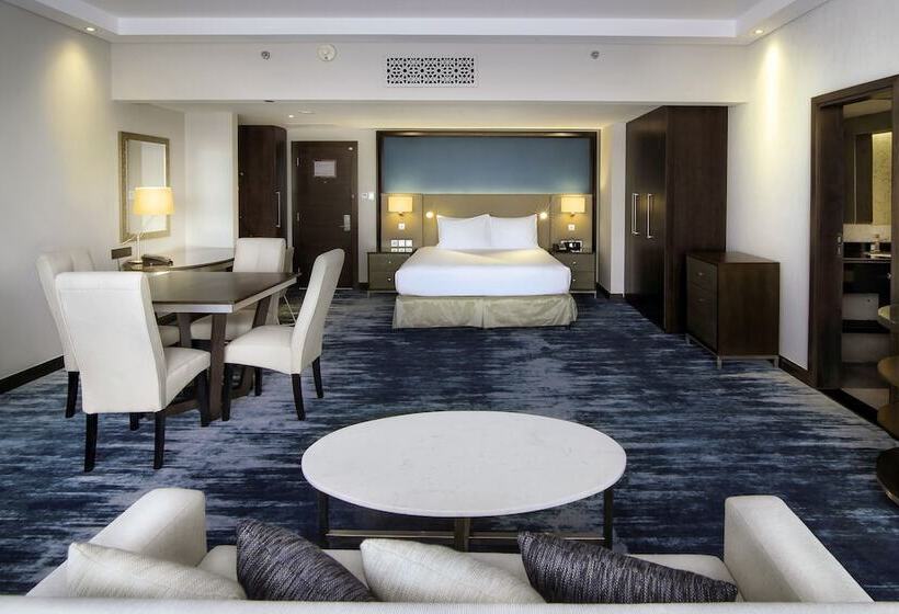 سوییت جونیور, Radisson Blu Hotel & Resort, Al Ain