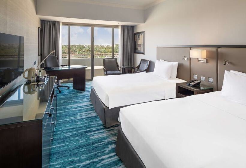 اتاق سوپریور با بالکن, Radisson Blu Hotel & Resort, Al Ain