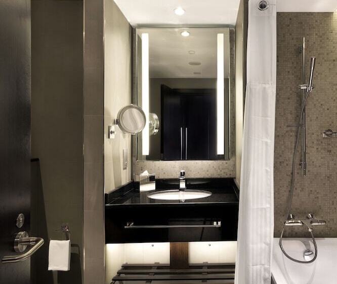 Вилла Дюплекс 1 Спальня, Radisson Blu Hotel & Resort, Al Ain