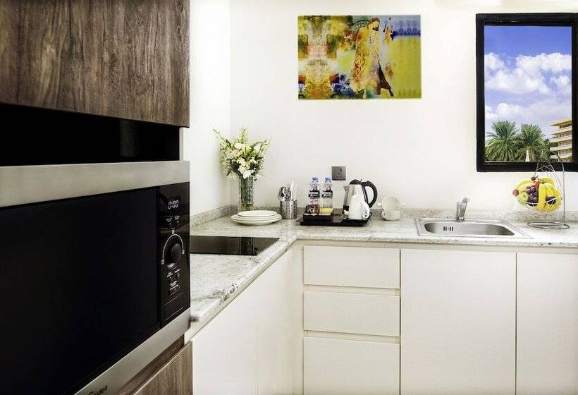 1 Bedroom Duplex Villa, Radisson Blu Hotel & Resort, Al Ain