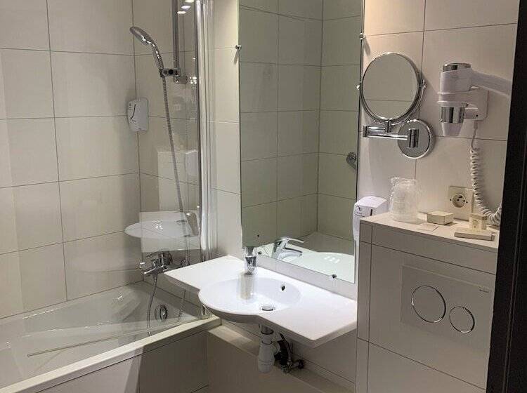 标准间, Logis Hôtel Au Cerf d'Or