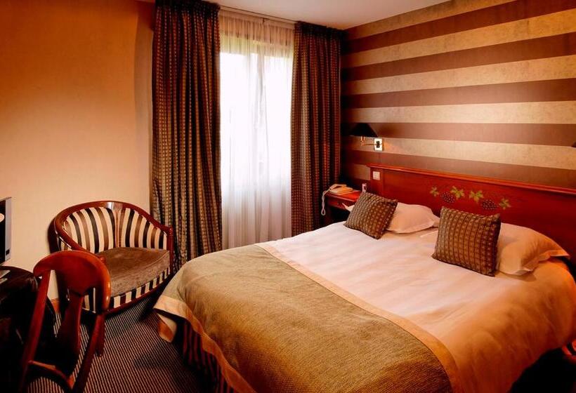 חדר קלאסי, Restaurant L Ami Fritz