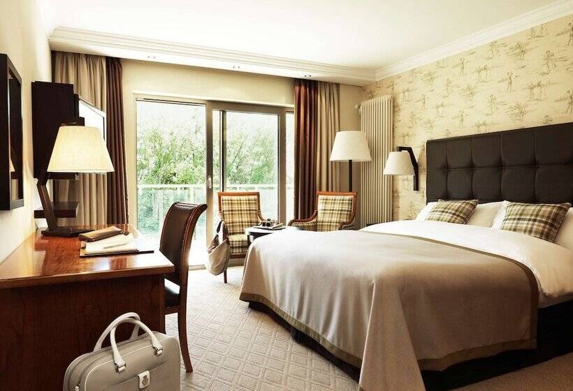 Номер Стандарт, The Europe Hotel & Resort
