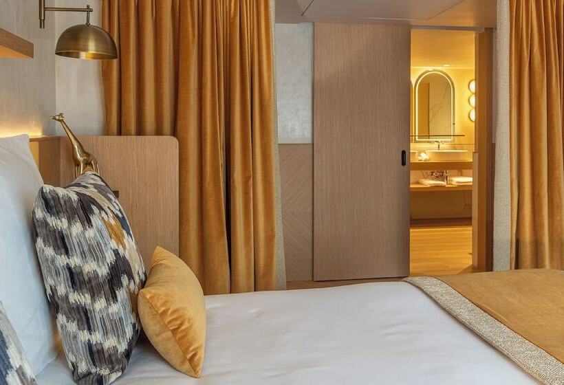 Люкс, Hôtel Burdigala By Inwood Hotels