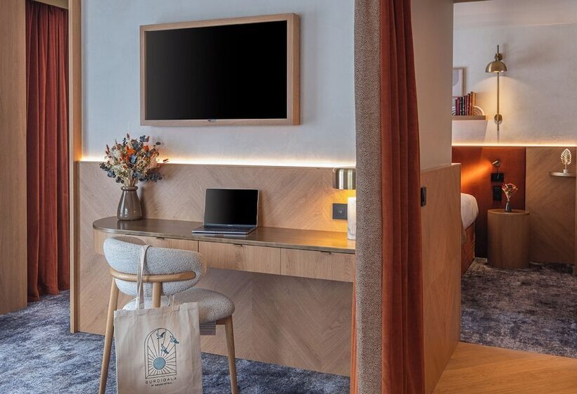 سوییت, Hôtel Burdigala By Inwood Hotels