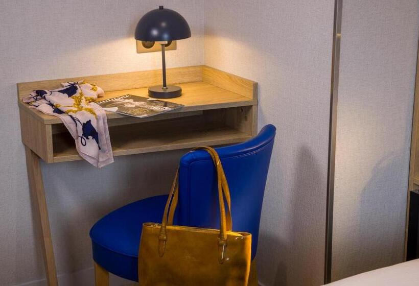 标准间, Charlemagne