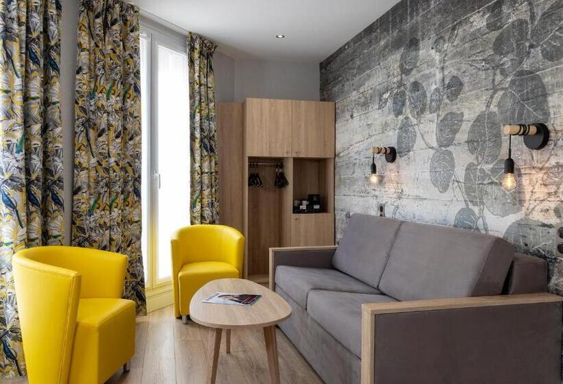 小型套房, Charlemagne