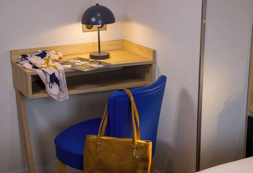 高级大房间, Charlemagne