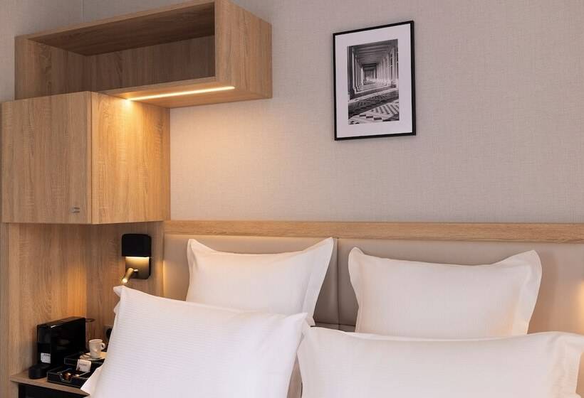 高级大房间, Charlemagne