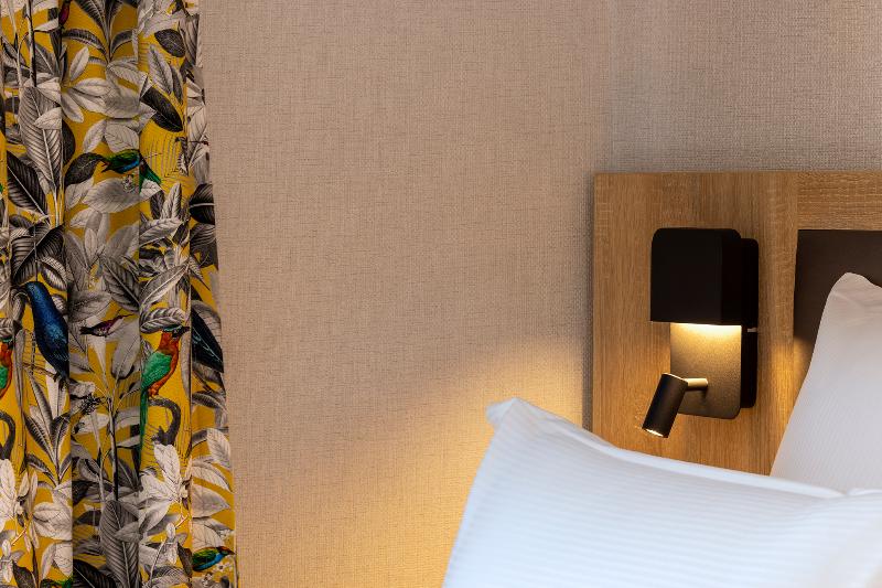 高级大房间, Charlemagne