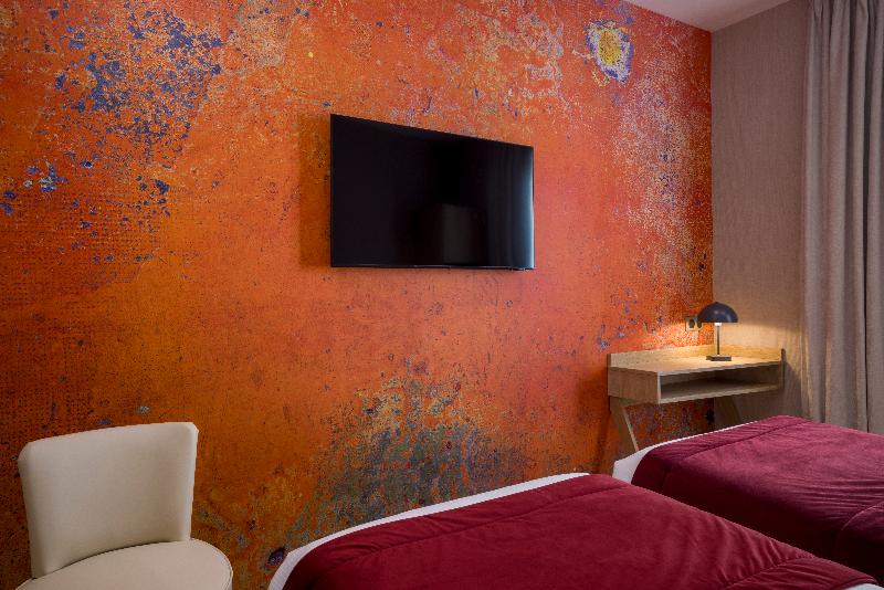 高级大房间, Charlemagne