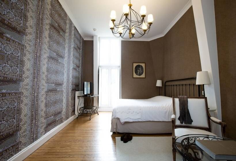 带花园景观的古典房间, Château Du Clair De Lune Boutique Luxury