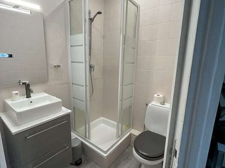 スタンダードルーム, De Belfort