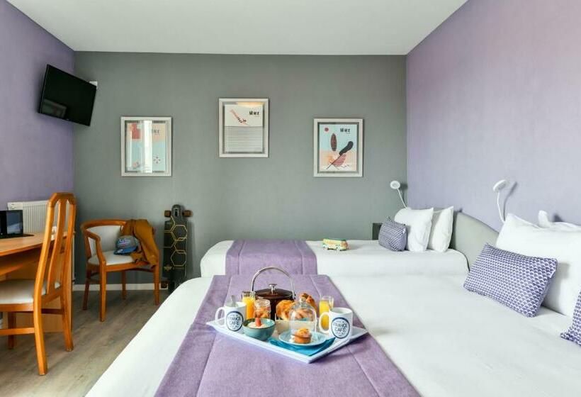 スタンダード４人部屋, Logis Hotel De France