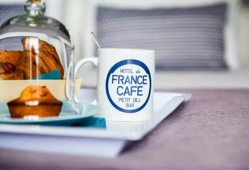 اتاق استاندارد چهار تخته, Logis Hotel De France