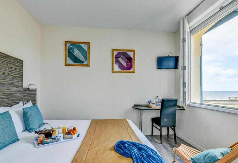 Номер Комфорт Вид на Море, Logis Hotel De France