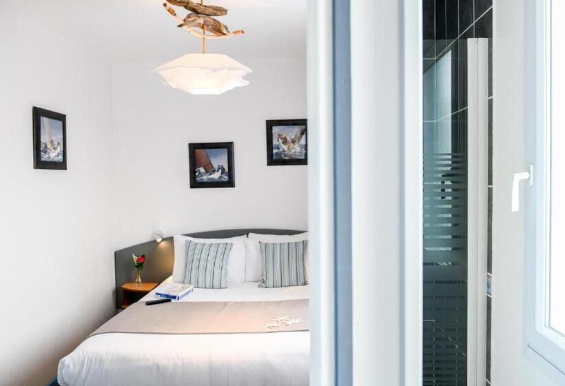 Номер Стандарт, Logis Hotel De France