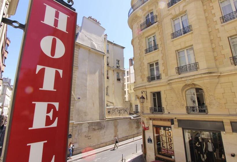 سوییت جونیور, De La Bretonnerie