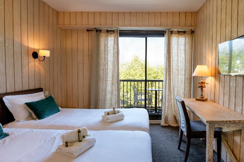 اتاق اجرایی, Hôtel Arcanse By Inwood Hotels