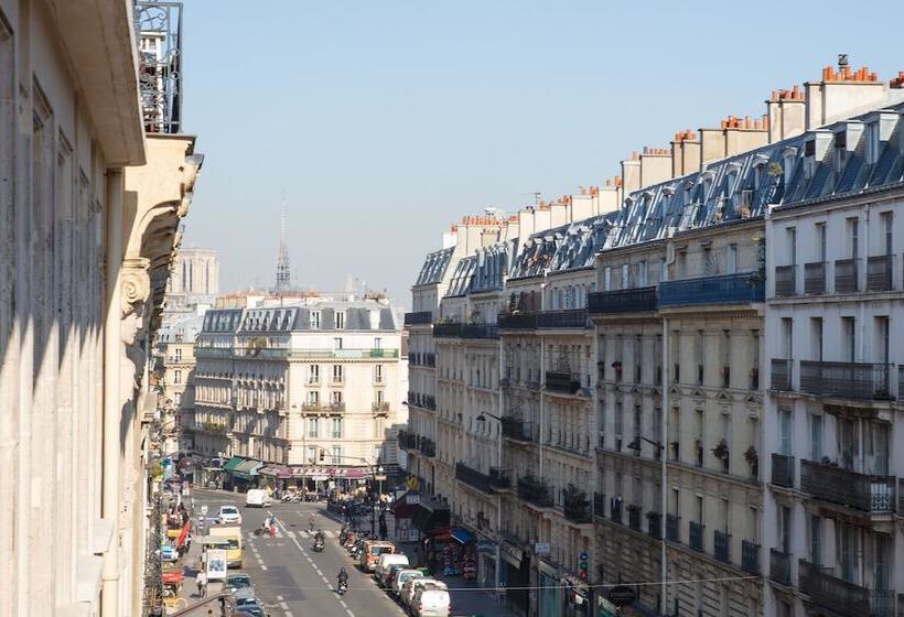 标准单人间, Des Nations Saint Germain