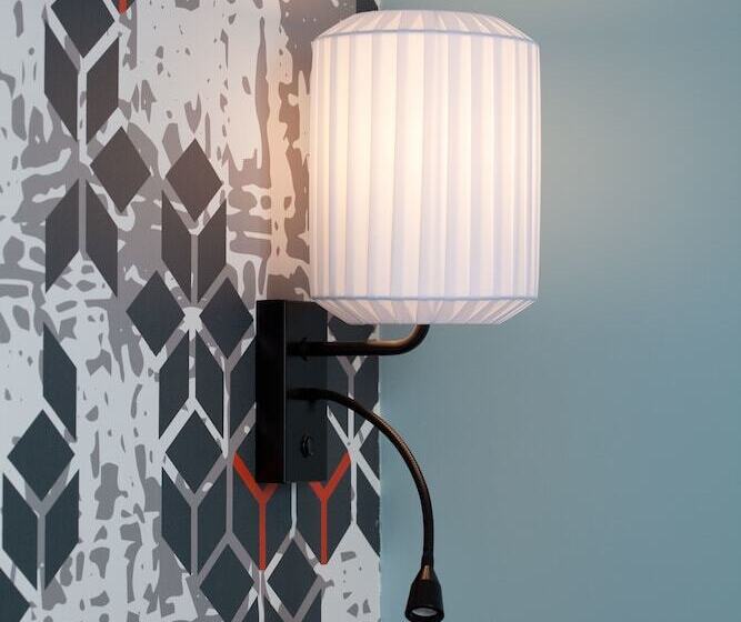 标准单人间, Des Nations Saint Germain