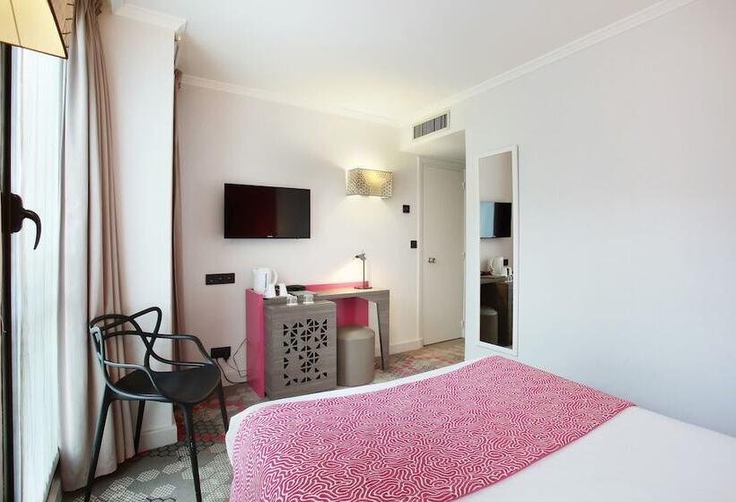 スーペリアールーム, Eiffel Capitol