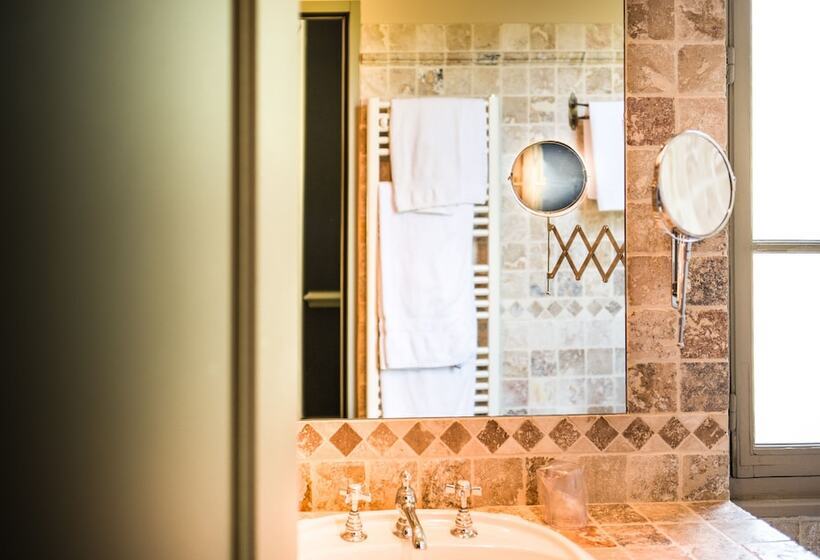 חדר סופריור, Hôtel Helvie