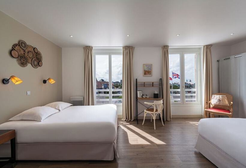 패밀리 룸, Hôtel De La Plage