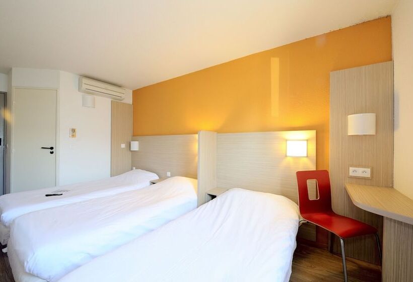 חדר סטנדרט לשלושה, Hôtel Kennedy Parc Des Expositions