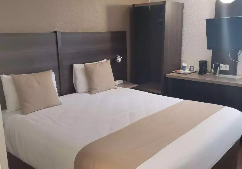 Chambre Triple Standard, Kyriad Epernay