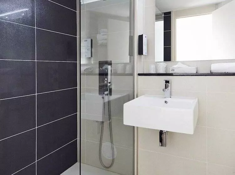 اتاق استاندارد, Kyriad Hotel Meaux