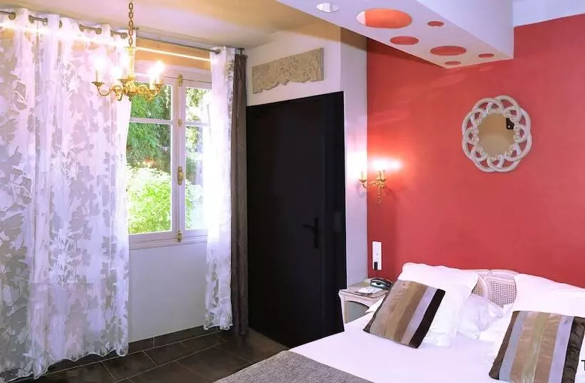 Habitació Clàssica, La Casa Pairal