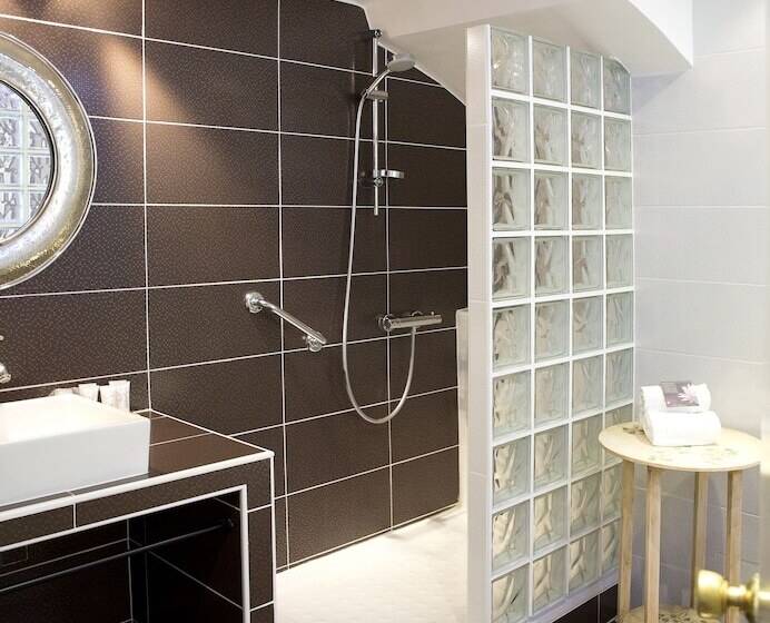 غرفة قياسية, La Casa Pairal