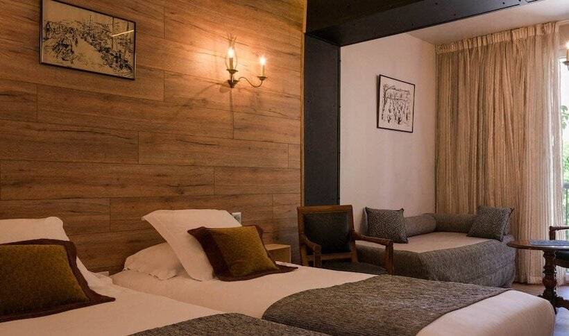 غرفة قياسية, La Casa Pairal