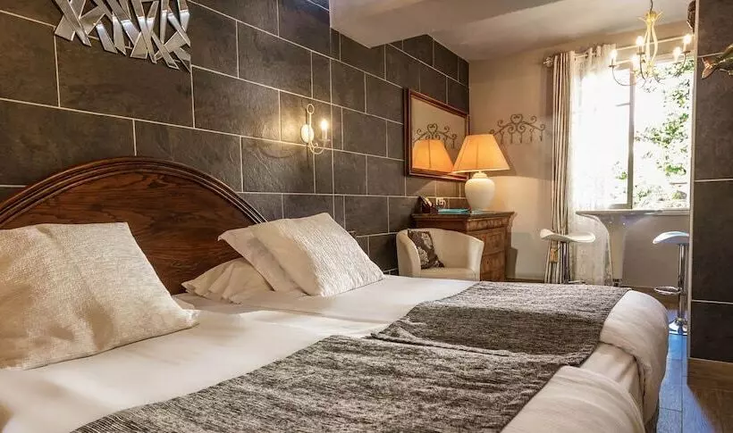 Habitació Estàndard, La Casa Pairal