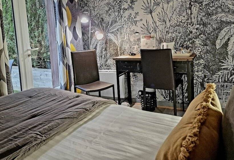 Номер Стандарт, Les Terrasses De Saumur Hôtel & Appartements Restaurant & Spa