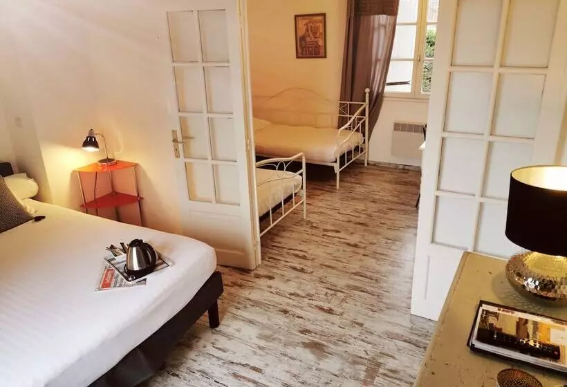 اتاق استاندارد چهار تخته, Les Terrasses De Saumur Hôtel & Appartements Restaurant & Spa